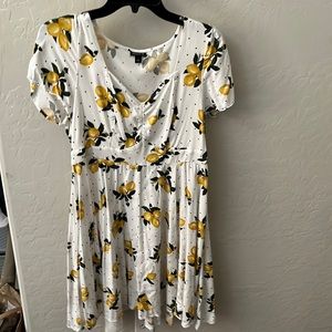 Lemon sundress